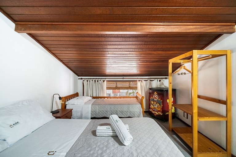 Triplex Litoral 2Q a 60m da praia by Achei