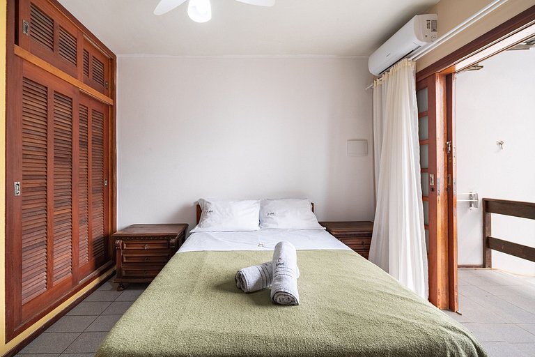 Triplex Litoral III 2Q a 60m da praia by Achei