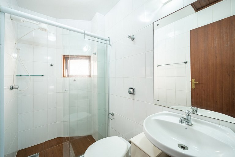 Triplex Litoral III 2Q a 60m da praia by Achei