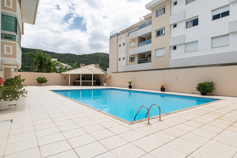 Apto Éden 300m da praia by Achei Florianópolis
