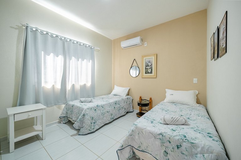 Apto Bougainville 2Q 200m da praia by Achei