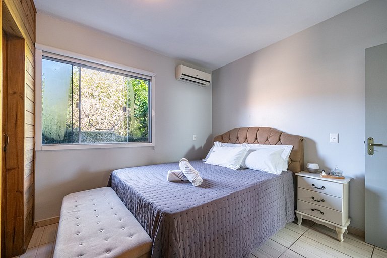 Casa Ohana 2Q perto da praia do Campeche by Achei