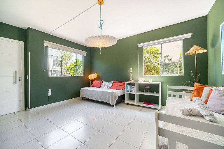 Casa Uana perto da praia do Campeche by Achei