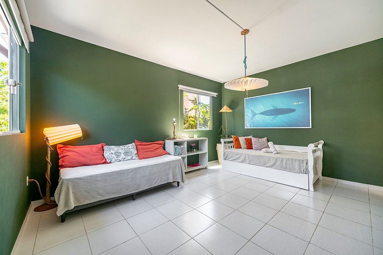 Casa Uana perto da praia do Campeche by Achei