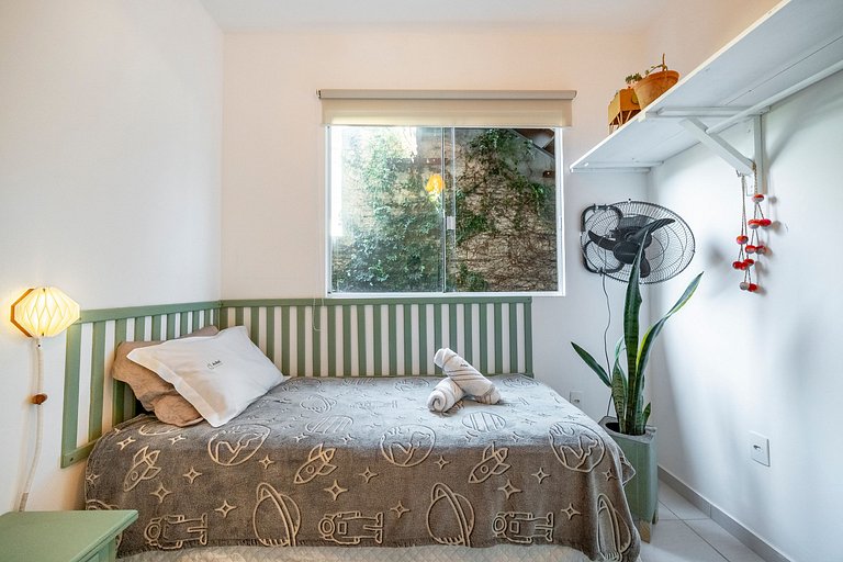 Casa Uana perto da praia do Campeche by Achei