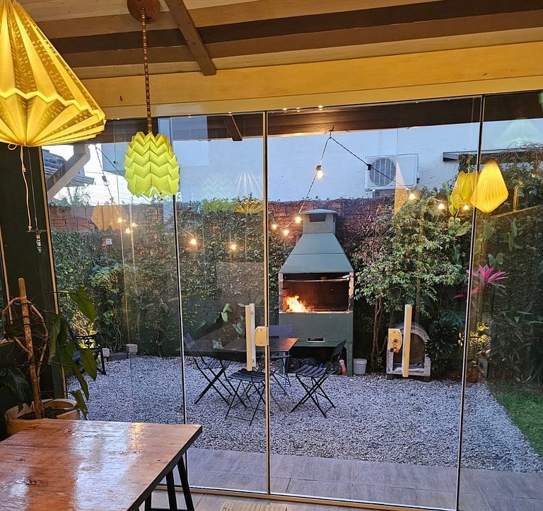 Casa Uana perto da praia do Campeche by Achei