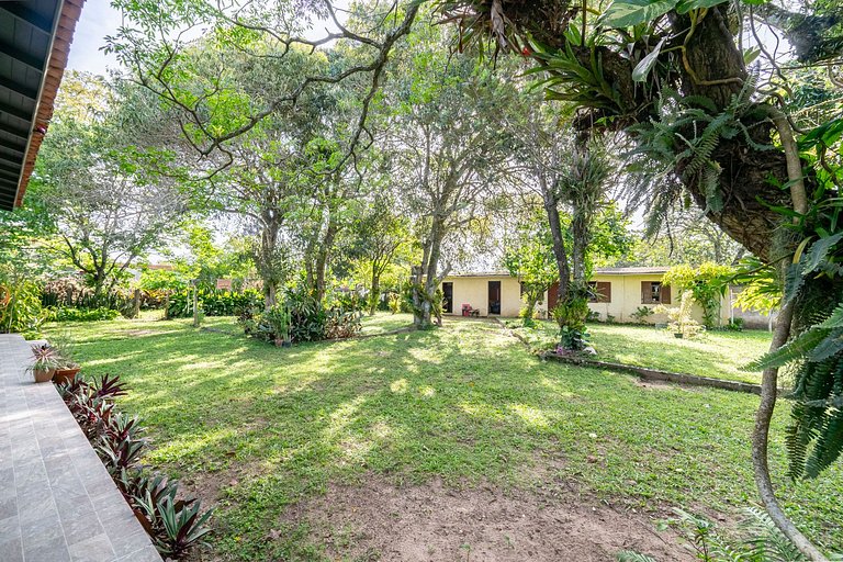 Casa Arbore 3Q perto da praia do Campeche by Achei