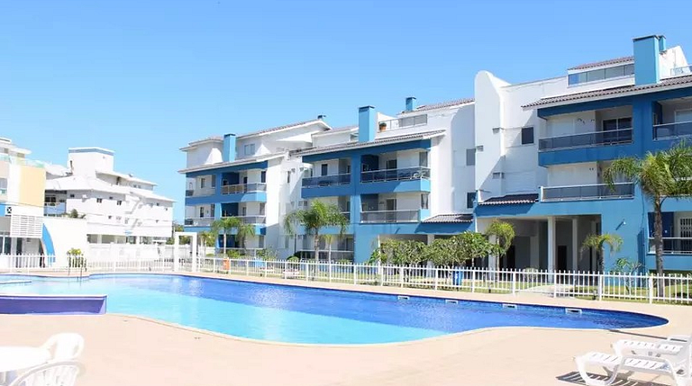 Apto Gaivotas 100m da praia dos Ingleses by Achei