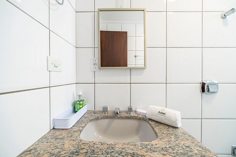 Apto Gaivotas 100m da praia dos Ingleses by Achei