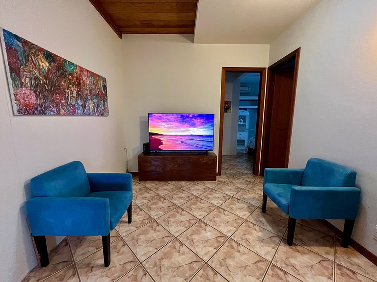 Casa Mediterrânea com vista para o mar by Achei