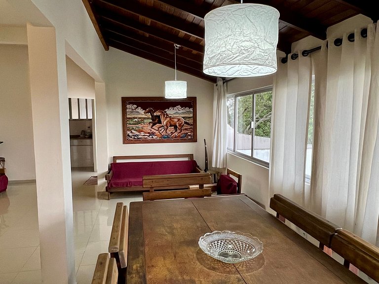 Casa Mediterrânea com vista para o mar by Achei