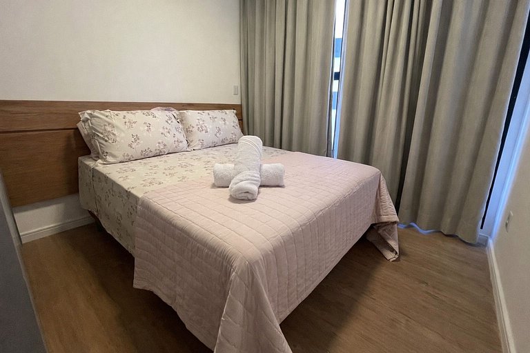 Apto Germany 500m da praia dos Ingleses by Achei