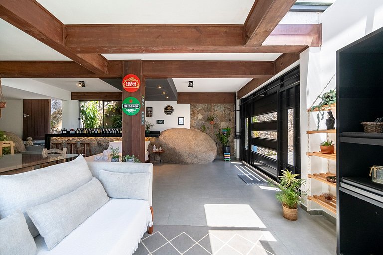 Apto Luna 1 dorm na Barra da Lagoa by Achei