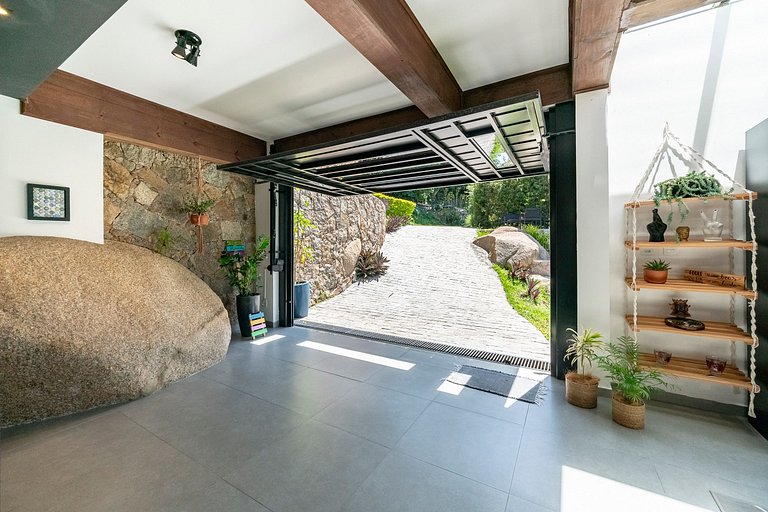 Apto Luna 1 dorm na Barra da Lagoa by Achei