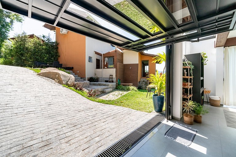 Apto Luna 1 dorm na Barra da Lagoa by Achei