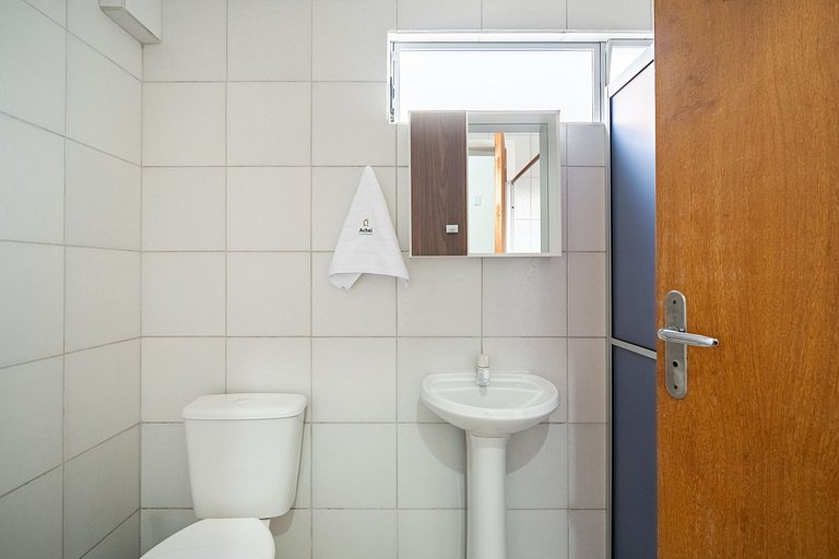 Estúdio Quint 500m da UFSC by Achei Florianópolis