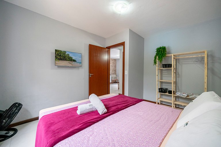 Apt Solaris 2Q perto da praia do Sambaqui by Achei