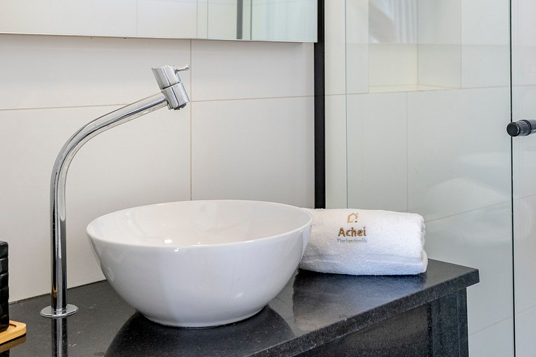 Apto Horizonte 50m da praia by Achei Florianópolis