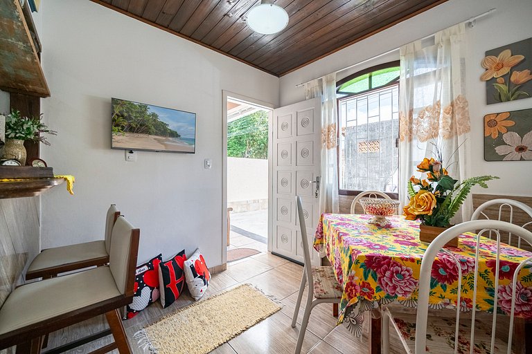 Casa Ipê perto da praia dos Ingleses by Achei