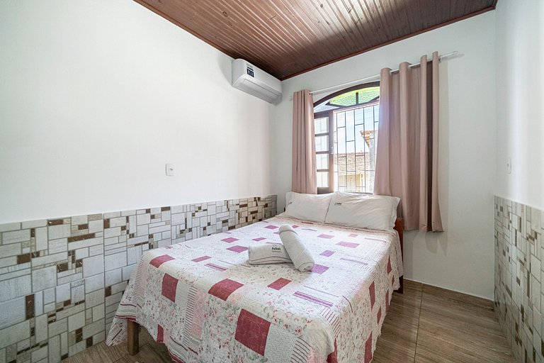 Casa Ipê perto da praia dos Ingleses by Achei