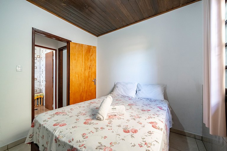 Casa Sapucaia perto da praia dos Ingleses by Achei