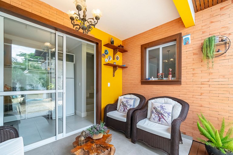 Apto Wave 3Q 800m da praia by Achei Floripa