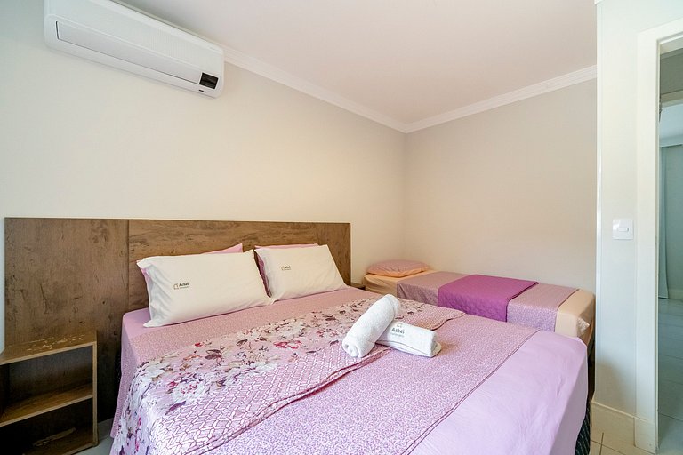 Apto Wave 3Q 800m da praia by Achei Floripa