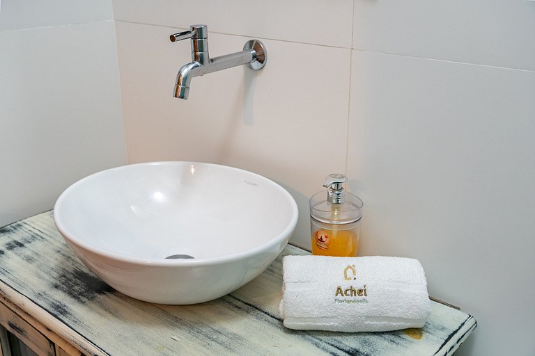 Ganesha Garden na Barra da Lagoa by Achei Floripa