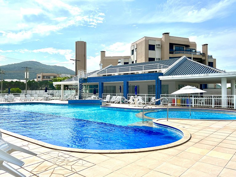 Apto Gaivotas 100m da praia dos Ingleses by Achei