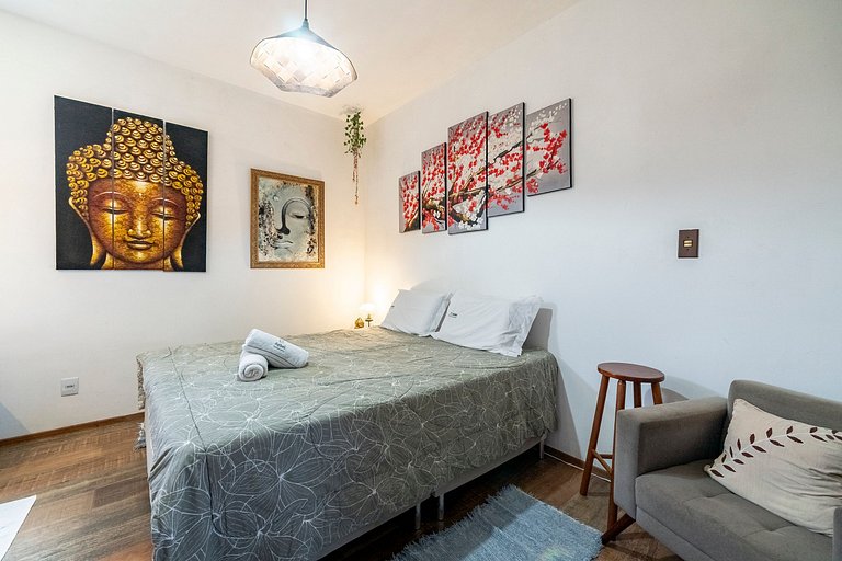 Buddha House com hidro na Barra da Lagoa by Achei