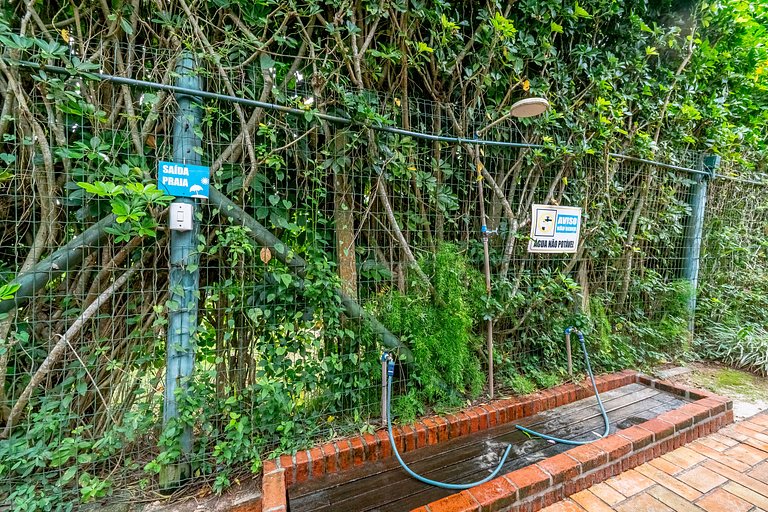 Apto Acqua 100m da praia by Achei Floripa