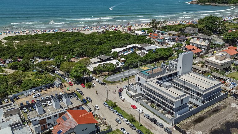 Apt Tamar a 50m da praia da Barra by Achei Floripa