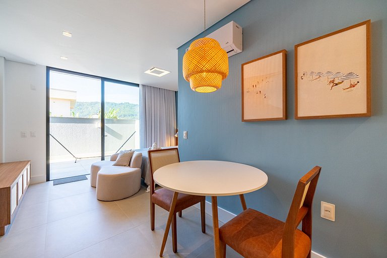 Apt Tamar a 50m da praia da Barra by Achei Floripa