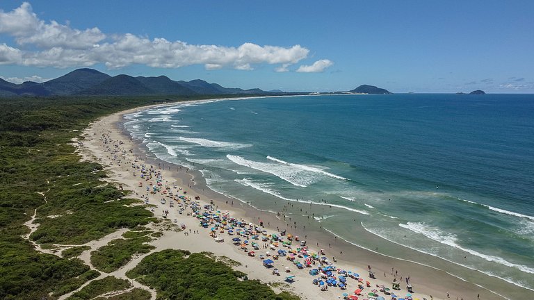 Apt Tamar a 50m da praia da Barra by Achei Floripa